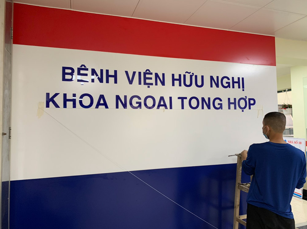 thi công nội thất khoa ngoại tổng hợp bệnh viện hữu nghị